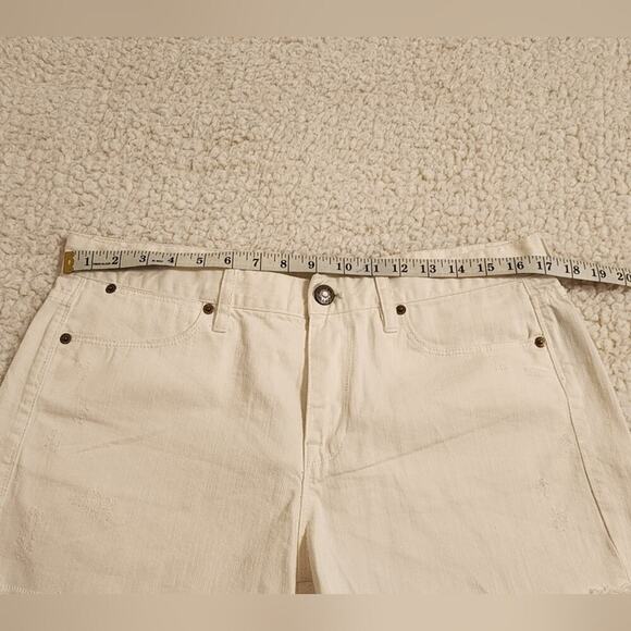 J crew raw hem slightly distressed white denim Jean shorts size 31 12 - Picture 6 of 10